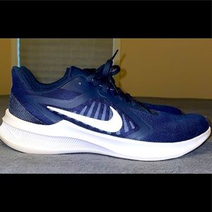 Men’s Nikes